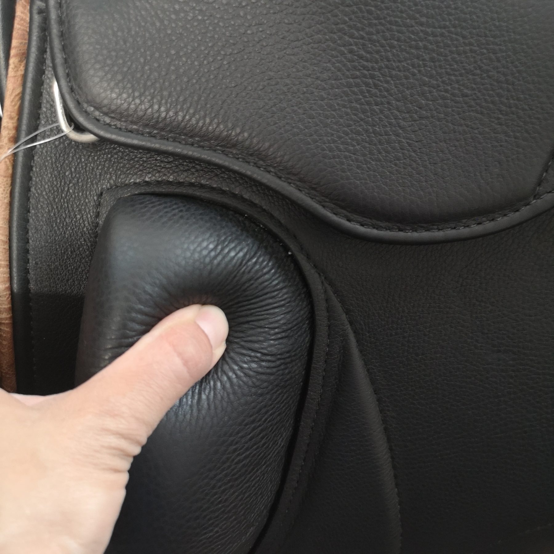 Milen Golegã Luxe Monoflap<br>Shoulderfree