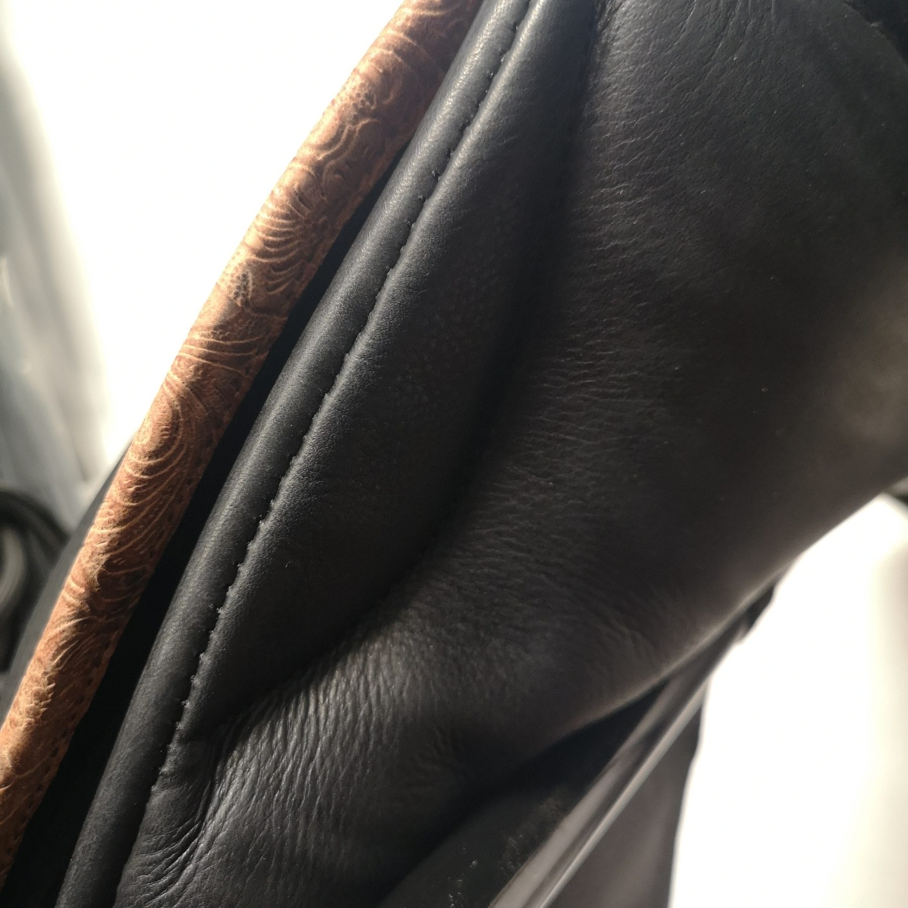 Milen Golegã Luxe Monoflap<br>Shoulderfree